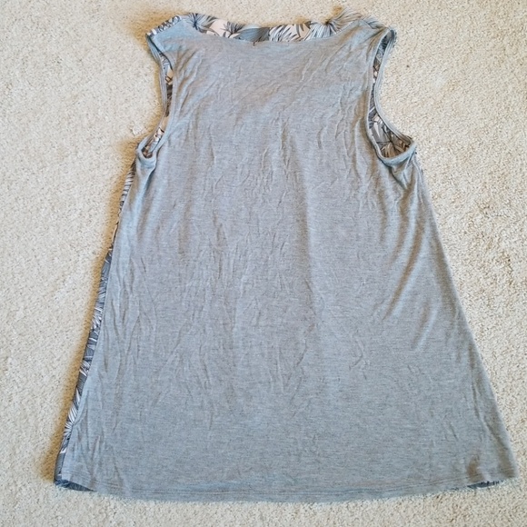 Tropical Palm Leaf Sleeveless Top Versitile Size M - Picture 5 of 7